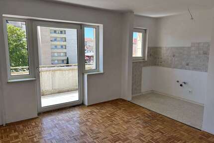 Wohnung zum Mieten in Neutraubling 391,79 € 41.68 m²