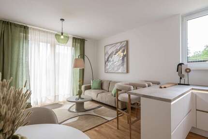 Haus zum Mieten in Erkner 1.750,00 € 124.96 m²