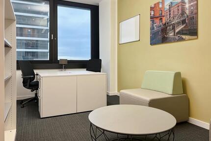 Privater Büroraum für 1 Person in Regus Mundsburg Tower - Hamburg Barmbek-Süd