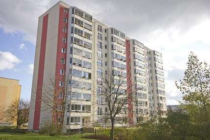 Wohnung zum Mieten in Halle (Saale) 383,00 € 57.92 m²
