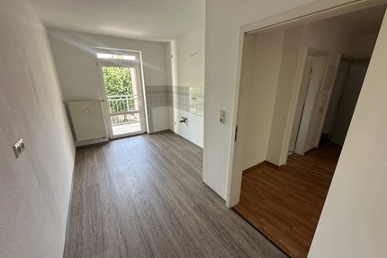 klein aber fein: 1 Raum Singlewohnung mit Balkon und Aufzug in der Innenstadt! - Gera