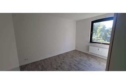 Wohnung zum Mieten in Westerrade 300,00 € 30 m²