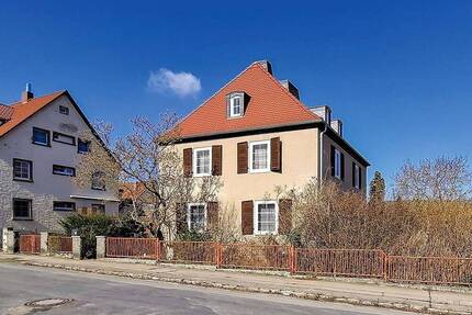 AUKTION: ehemaliges Pfarrhaus unweit des Gradierwerkes - Naumburg (Saale) Bad Kösen