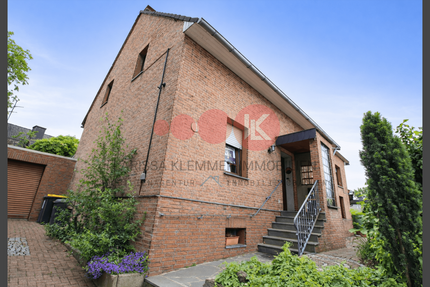 Haus zum Kaufen in Unna 300.000,00 € 175 m²