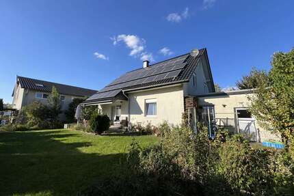 Haus zum Kaufen in Wolfsburg 470.000,00 € 215 m²