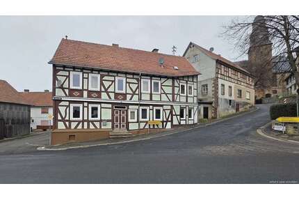 Haus zum Kaufen in Birstein 95.000,00 € 180 m²