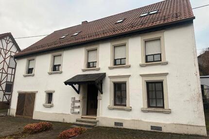 Große Dachgeschosswohnung zu vermieten - Oberthal