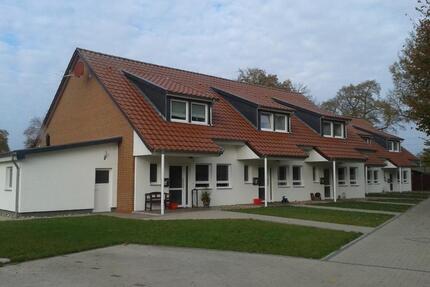 Reihenhaus 4,5 Zi ca 120 qm Warmmiete 1290 Euro - Leiferde