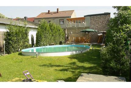 Gemütliches EFH in ruhiger Lage mit Pool-Garten-Terrasse-Balkon - Zörbig