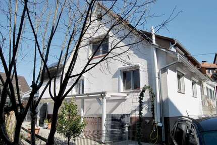 Haus zum Kaufen in Müllheim-Britzingen 439.000,00 € 120 m²