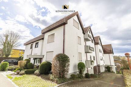 Gepflegte 2-Zimmer ETW mit Balkon, TG-Stellplatz und viel Stauraum! - Backnang