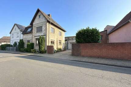 Haus zum Kaufen in Mörfelden-Walldorf 1.500.000,00 € 150 m²