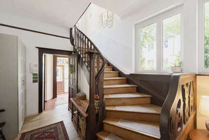 Haus zum Kaufen in Wiesbaden 880.000,00 € 154.95 m²