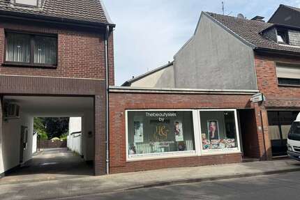 Haus zum Kaufen in Mönchengladbach 319.000,00 € 175 m²