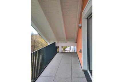 Großzüg. 2 Zimmerwohnung DG, Neubau, Erstbezug, ab sofort! 1050€ - Kempten (Allgäu) Auf der Halde