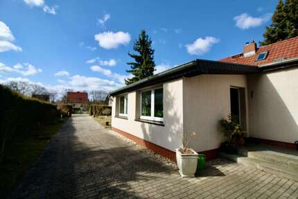Haus zum Kaufen in Blankenfelde 495.000,00 € 135 m²