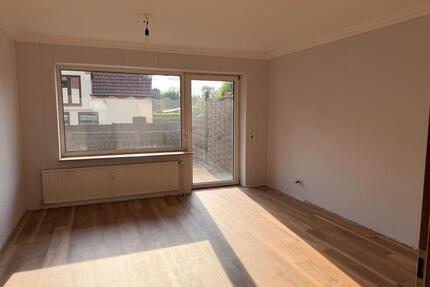 Modernisierte 2-Zimmer-Wohnung mit Terrasse & Garten in Oyten