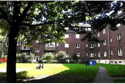 3 Zimmer Wohnung mit Badewanne, Balkon und guter Verkehrsanbindung - Leverkusen Opladen