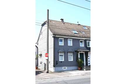 Haus zum Kaufen in Solingen 219.000,00 € 150 m²