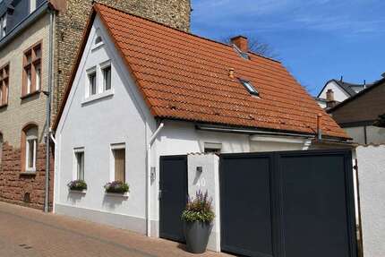Haus zum Kaufen in Ludwigshafen 329.000,00 € 97 m²