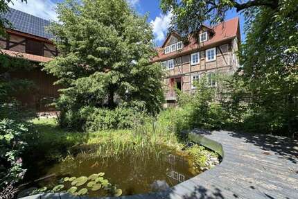 Haus zum Kaufen in Knüllwald-Niederbeisheim 349.000,00 € 240 m²