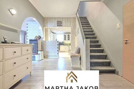 Haus zum Kaufen in Schiffdorf 269.900,00 € 215 m²