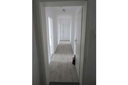 Wohnung zum Mieten in Essen 210,00 € 20.01 m²