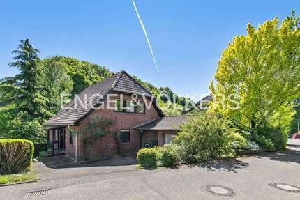 Haus zum Kaufen in Bergisch Gladbach 520.000,00 € 165 m²