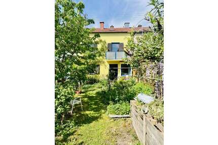 Haus zum Kaufen in Augsburg 420.000,00 € 140 m²
