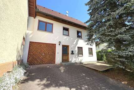 Haus zum Kaufen in Rot 239.000,00 € 105 m²