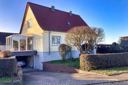 Wohnen mit Komfort: Gepflegtes Haus mit Wärmepumpe, Kamin & Wintergarten ! - Südharz Schwenda