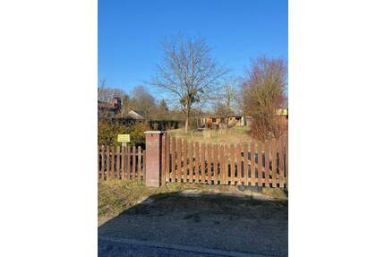 Einmalige Gelegenheit: Großzügiges Baugrundstück in Neuenhagen bei Berlin - Güstrower Straße 56 - Neuenhagen bei Berlin / Wiesengrund