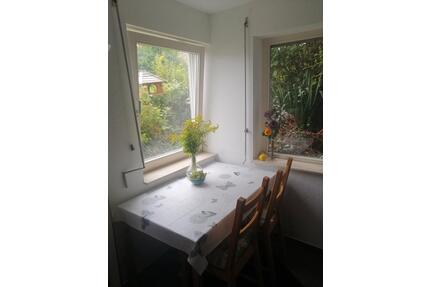 Helle , möbilierte 1 Zimmer Einliegerwohnung - Stockach