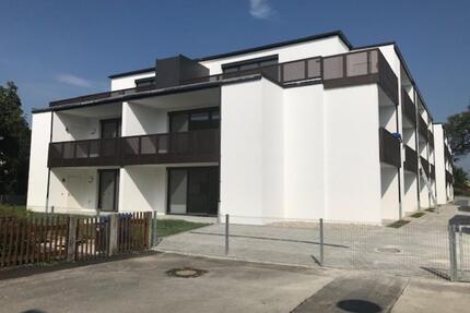 2-Zimmer Wohnung in zentraler ruhiger Wohnlage mit Gartenanteil - Wallersdorf