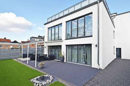 Haus zum Kaufen in Lauenau 995.000,00 € 330 m²