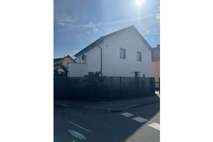 Haus zum Kaufen in Brühl 719.000,00 € 145 m²