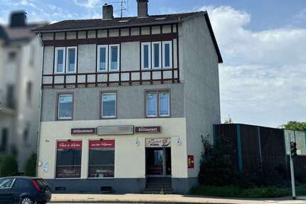 Haus zum Kaufen in Höxter 159.000,00 € 235 m²