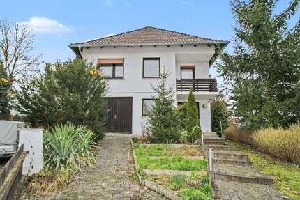 Haus zum Kaufen in Hattorf am Harz 149.000,00 € 180.03 m²