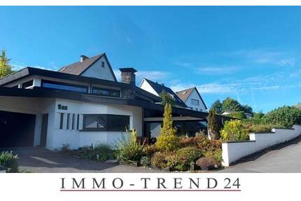 +Sanierungsbedürftige Immobilien mit gr. Grundstück, 1 Haus leer stehend, 2. Haus zurzeit vermietet+ - Overath / Untereschbach