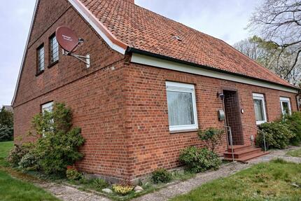 Resthof mit Ausbaureserve - 194.000,00&nbsp;EUR Kaufpreis, ca.&nbsp; 130,00&nbsp;m&sup2; in Lamstedt (PLZ: 21769)
