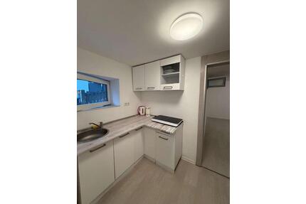 2-Zimmer-Souterrainwohnung mit Einbauküche – sofort bezugsfrei in Rinderbügen - Büdingen