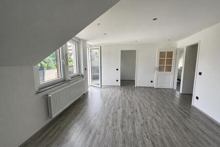 Dachgeschosswohnung in Ratingen Lintorf