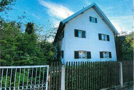 Haus zum Kaufen in Feldkirchen 700.000,00 € 162 m²