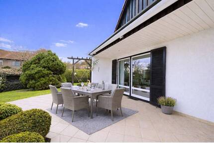 Nah am See: Helle, großzügige und einzugsbereite DHH mit Sonnengarten und Garage - PROVISIONSFREI ! - Starnberg
