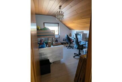 3 zimmer wohnung mit Garage und Kellerraum - Waghäusel