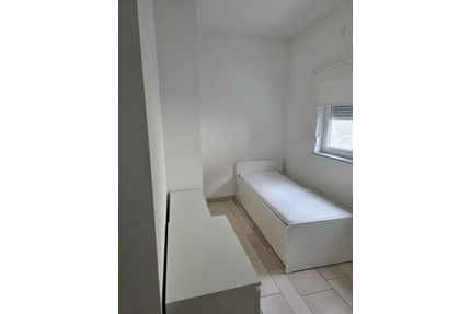 Wohnung zum Mieten in Göppingen 350,00 € 15 m²