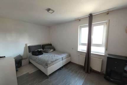Wohnung zum Kaufen in Gäufelden 185.000,00 € 72 m²