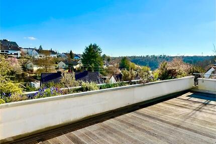 Aussicht pur! 3,5-Zi. Süd-West-(Dach)Terrasse (L-E Musberg), frei - Leinfelden-Echterdingen
