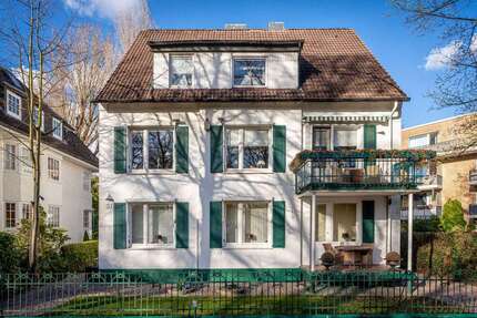 Haus zum Kaufen in Hamburg 1.590.000,00 € 253 m²