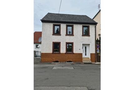 Einfamilienhaus von Privat zu Verkaufen in Idar-Oberstein